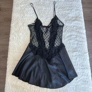 Showstopper Lace Chemise - Flora Nikrooz, 90s-esque Black Lace Cami Chemise, LG